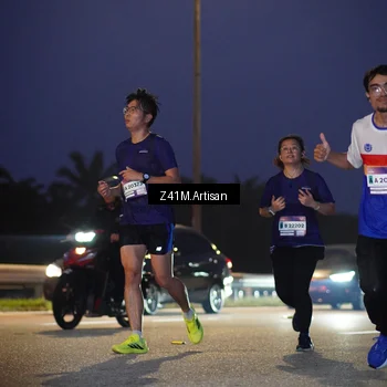Runner Photo 7317871