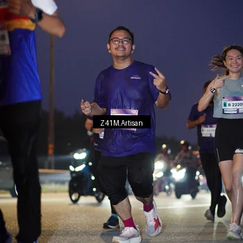 Runner Photo 7317887