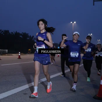 Runner Photo 7317897