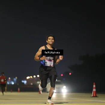 Runner Photo 7317938