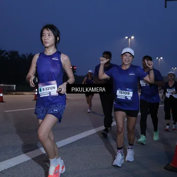 Runner Photo 7317944