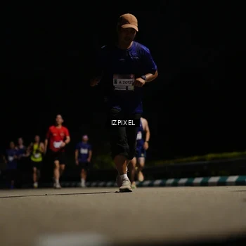 Runner Photo 7317956
