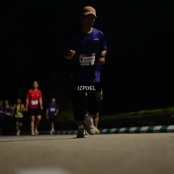 Runner Photo 7317979