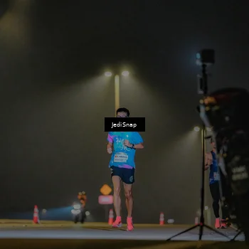 Runner Photo 7318011
