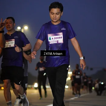 Runner Photo 7318021