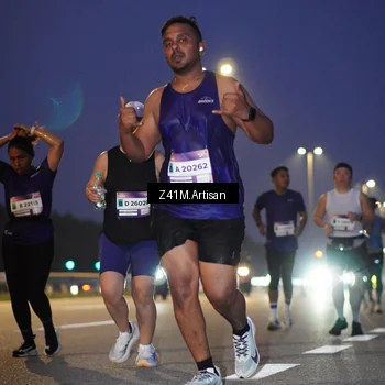 Runner Photo 7318037