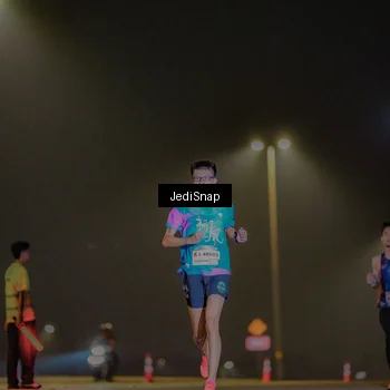 Runner Photo 7318054