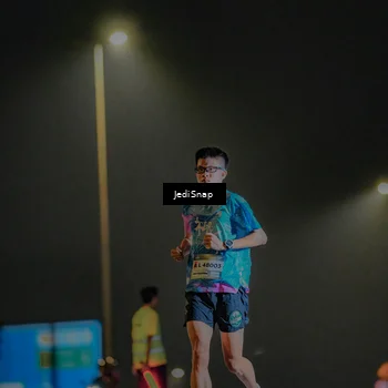 Runner Photo 7318063