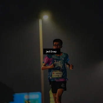 Runner Photo 7318064