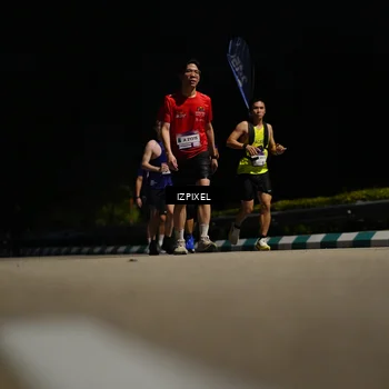 Runner Photo 7318073