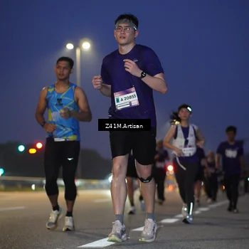 Runner Photo 7318074