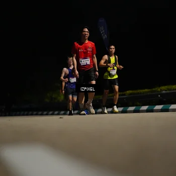 Runner Photo 7318096