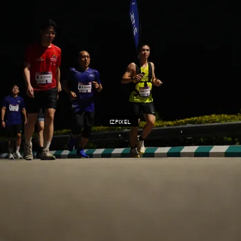 Runner Photo 7318126