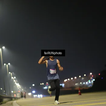 Runner Photo 7318133