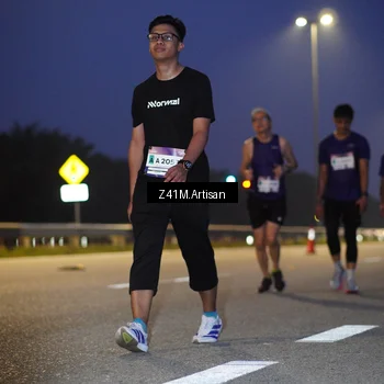 Runner Photo 7318135
