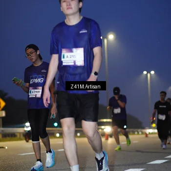 Runner Photo 7318140