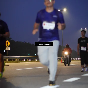 Runner Photo 7318149