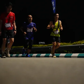 Runner Photo 7318155