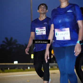 Runner Photo 7318175