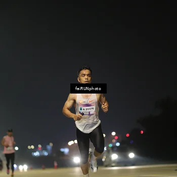Runner Photo 7318178