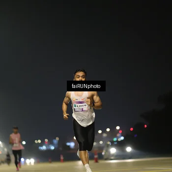 Runner Photo 7318180