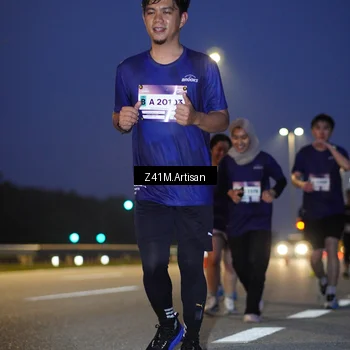 Runner Photo 7318196