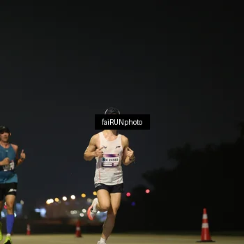 Runner Photo 7318225