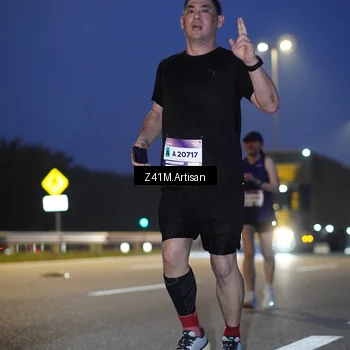 Runner Photo 7318243