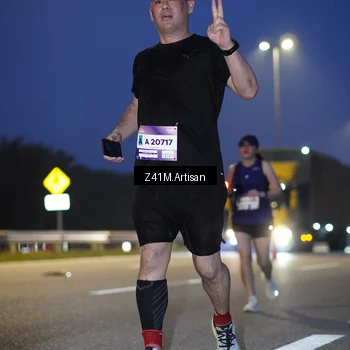 Runner Photo 7318244