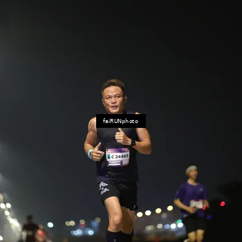 Runner Photo 7318249