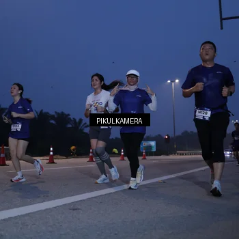 Runner Photo 7318252