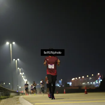 Runner Photo 7318254