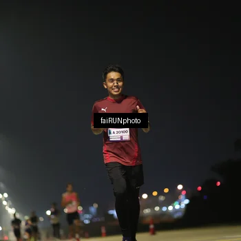 Runner Photo 7318293