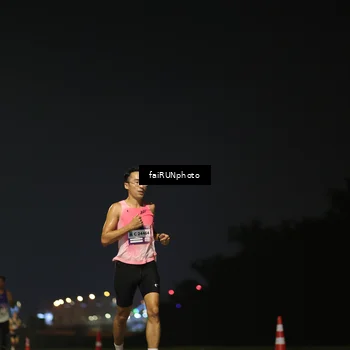 Runner Photo 7318302