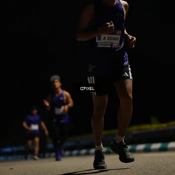 Runner Photo 7318305
