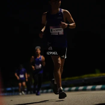 Runner Photo 7318306