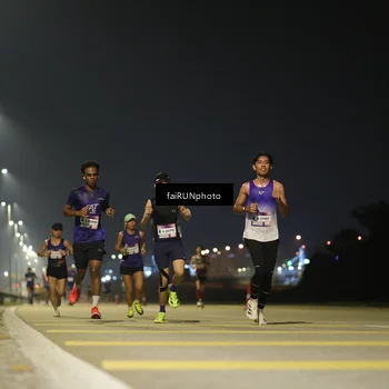 Runner Photo 7318326