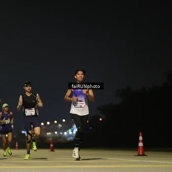 Runner Photo 7318327
