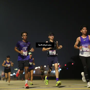 Runner Photo 7318336