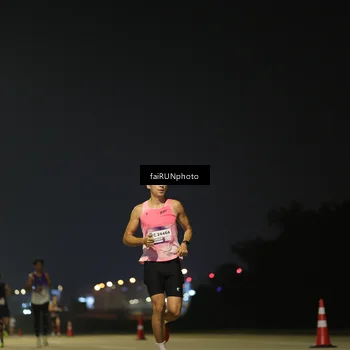 Runner Photo 7318341