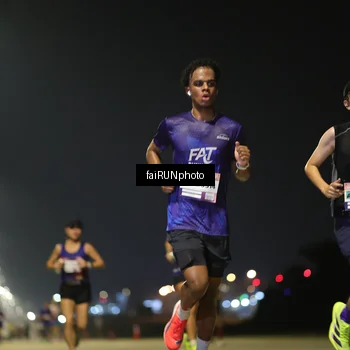 Runner Photo 7318345