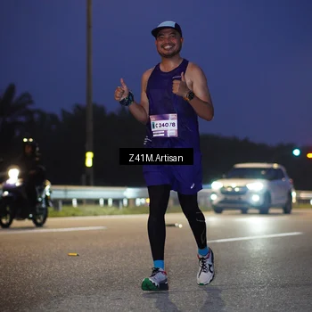 Runner Photo 7318389