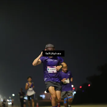 Runner Photo 7318394
