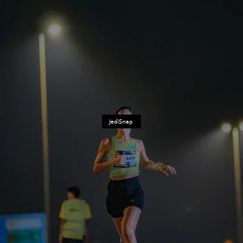 Runner Photo 7318397