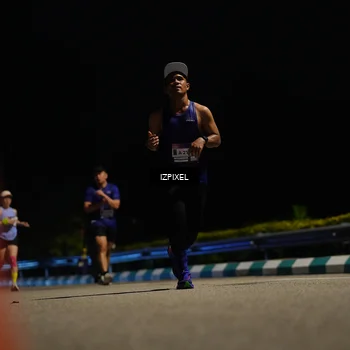 Runner Photo 7318400