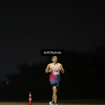 Runner Photo 7318413