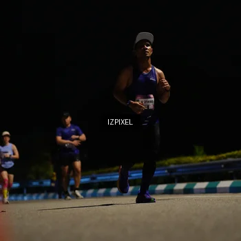 Runner Photo 7318419