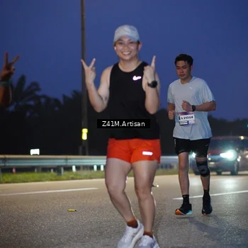 Runner Photo 7318432