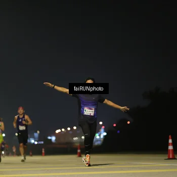 Runner Photo 7318449