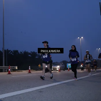 Runner Photo 7318462